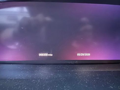Used 2018 Land Rover Discovery SE AWD/4WD image 6