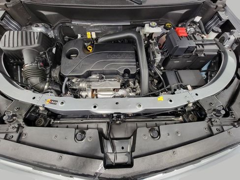 Used 2025 Chevrolet Equinox LT AWD/4WD image 8