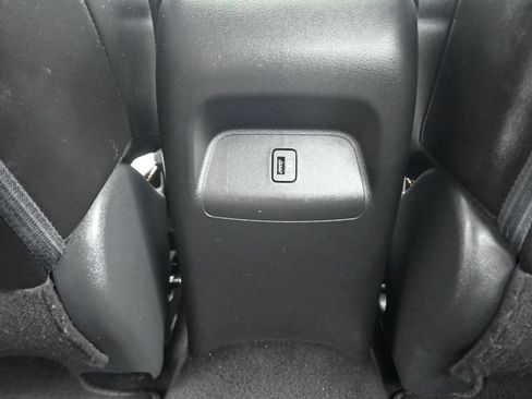 Used 2021 Nissan Sentra SR w/ SR Premium Package FWD image 35