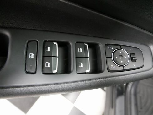 Used 2022 Hyundai Santa Fe SE image 14