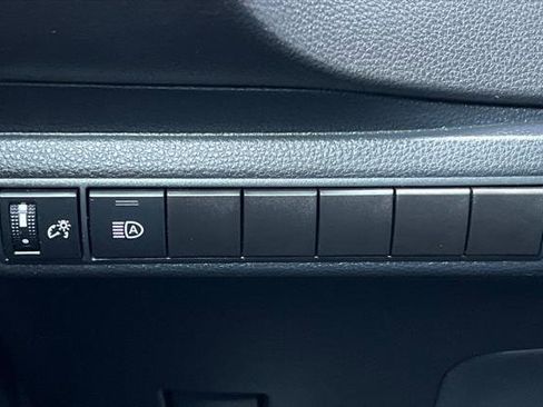 Certified 2022 Toyota Corolla LE image 27