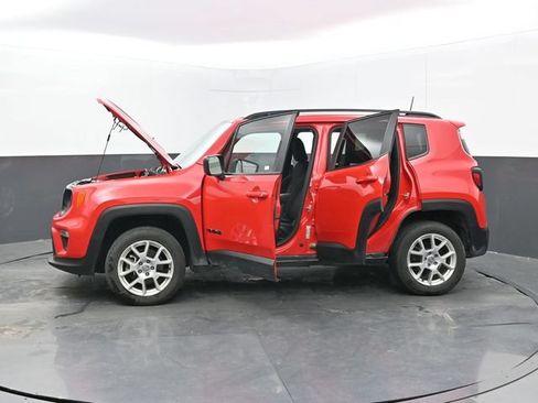 Used 2023 Jeep Renegade Latitude w/ Premium Group AWD/4WD image 65