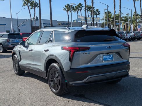 New 2026 Chevrolet Blazer EV LT image 3
