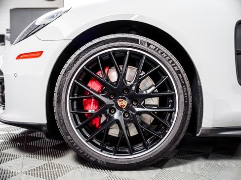 Certified 2023 Porsche Panamera 4S AWD/4WD image 14