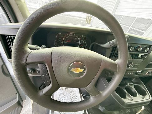 New 2025 Chevrolet Express 3500 w/ Power Convenience Package RWD image 18