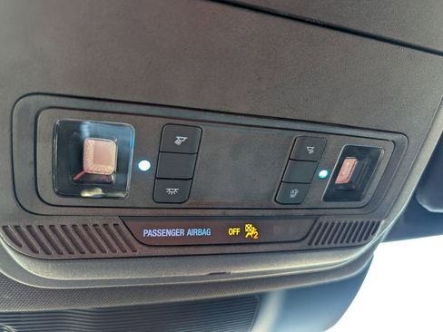 Used 2022 Ford Explorer Platinum w/ Technology Package image 31