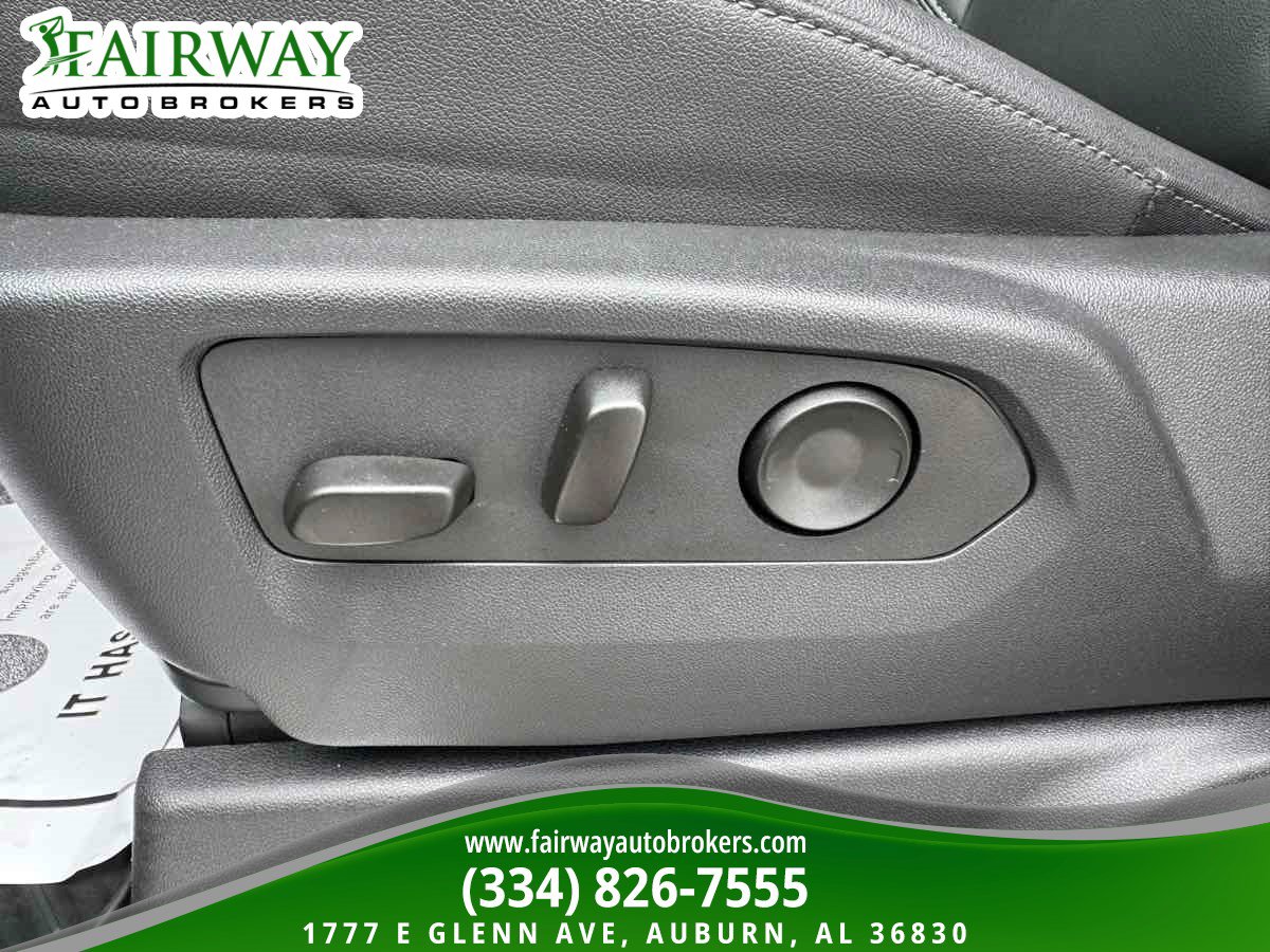 Used 2025 Chevrolet Silverado 2500 LT w/ Trail Boss Package AWD/4WD image 16