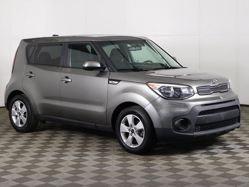 Used 2018 Kia Soul image 2