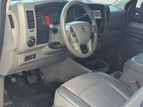 Used 2017 Nissan NV 3500 SL image 9