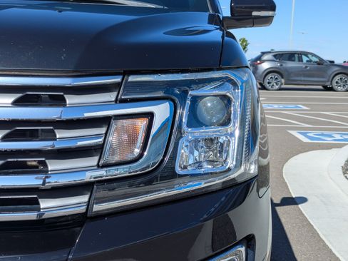 Used 2020 Ford Expedition Limited AWD/4WD image 46