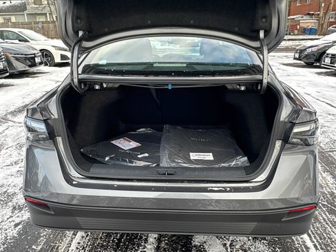 New 2026 Nissan Sentra SV image 17