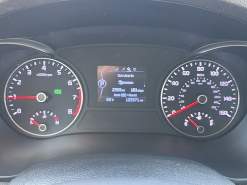 Used 2018 Kia Optima LX image 22