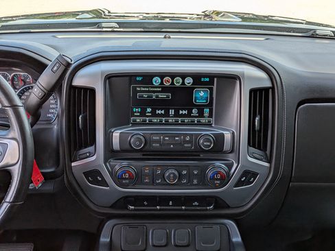 Used 2018 GMC Sierra 1500 SLT w/ SLT Premium Package AWD/4WD image 19