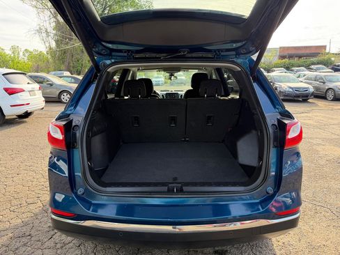 Used 2020 Chevrolet Equinox LT image 27