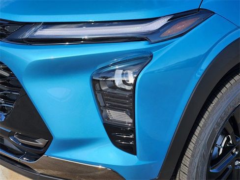 New 2026 Chevrolet Trax ACTIV w/ Driver Confidence Package image 8