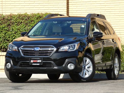 Used 2019 Subaru Outback 2.5i Premium image 4