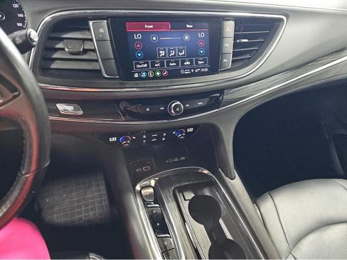 Used 2023 Buick Enclave Essence w/ Experience Buick Package FWD image 6