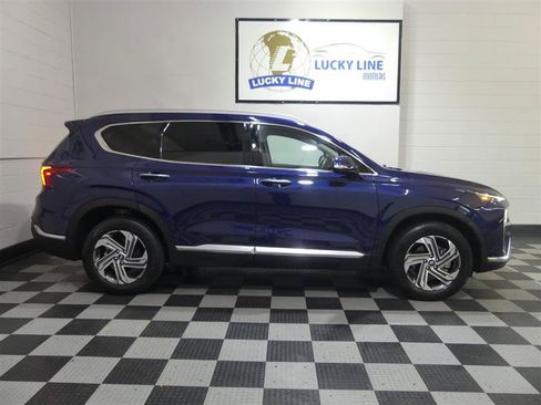 Used 2023 Hyundai Santa Fe SEL w/ Premium Package FWD image 6