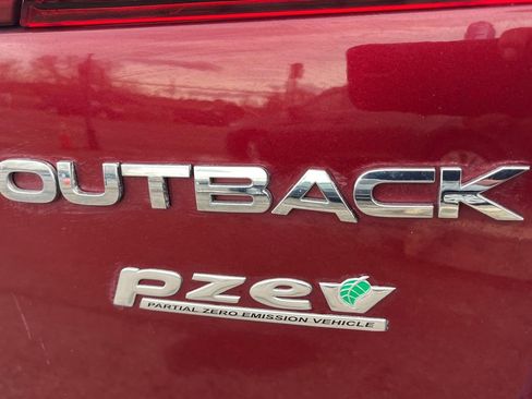 Used 2012 Subaru Outback 2.5i Premium image 25