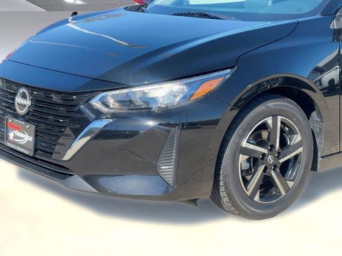 Used 2024 Nissan Sentra SV image 11