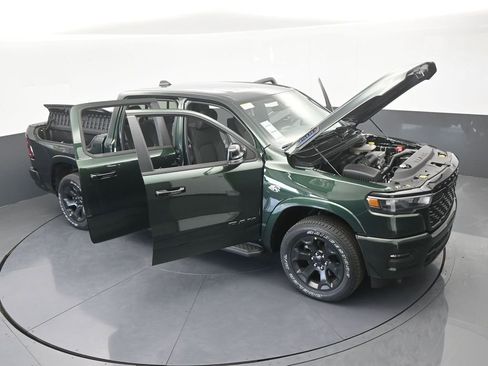 New 2026 RAM 1500 4x4 Crew Cab image 72