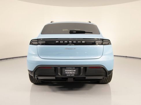 New 2025 Porsche Macan 4 Electric image 6