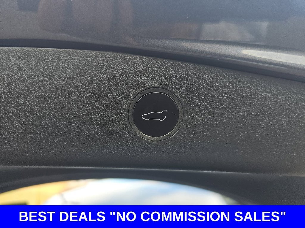 Used 2023 Tesla Model 3 Standard Range RWD image 13