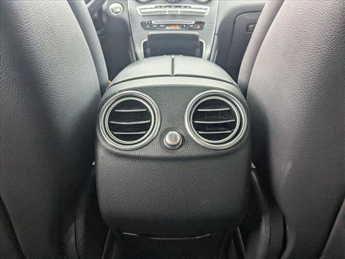Used 2019 Mercedes-Benz GLC 300 GLC 300 image 19