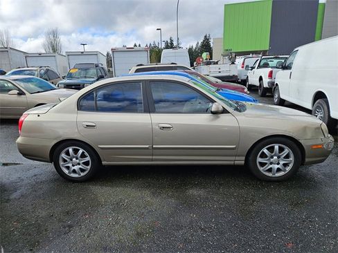 Used 2003 Hyundai Elantra GLS image 2