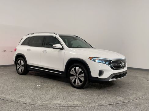 Used 2023 Mercedes-Benz EQB 300 4MATIC image 6