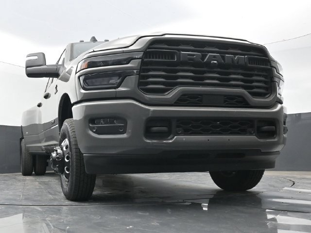 New 2026 RAM 3500 Big Horn AWD/4WD image 46