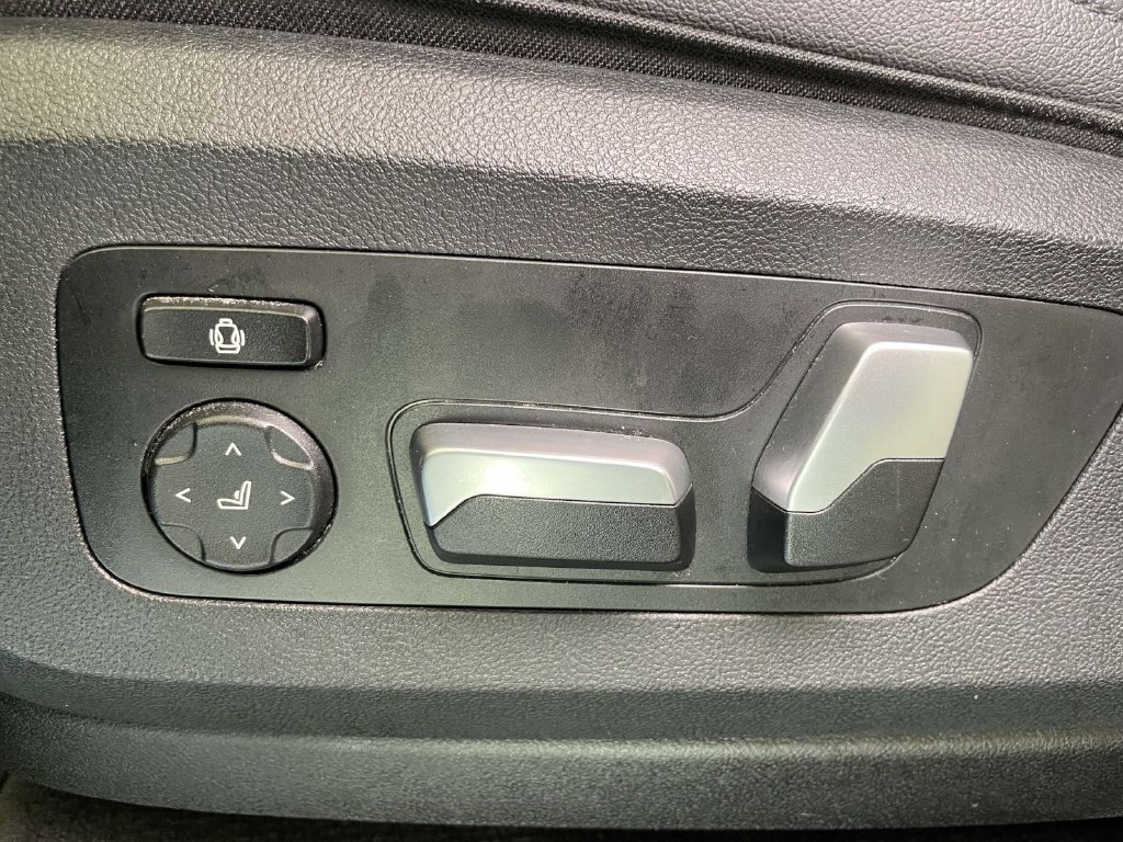 Used 2020 BMW X5 xDrive40i w/ Premium Package AWD/4WD image 15