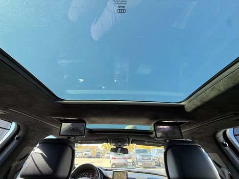 Used 2016 Audi A8 L 4.0T w/ Driver Assistance Package image 12