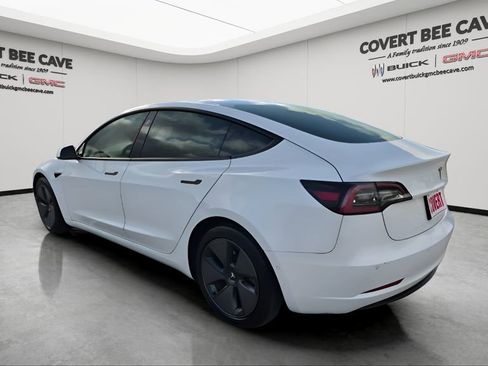 Used 2021 Tesla Model 3 Standard Range Plus image 7