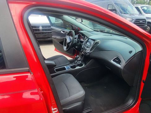 Used 2019 Chevrolet Cruze LS w/ LS Convenience Package FWD image 35