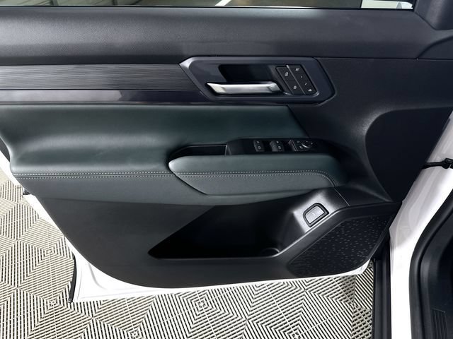 New 2027 GMC Terrain AT4 w/ Convenience Package III AWD/4WD image 24