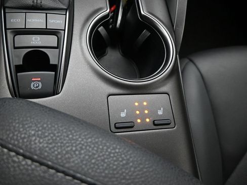 Used 2024 Toyota Camry XSE image 25