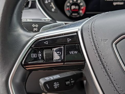 Used 2021 Audi S8 L w/ S8 Executive Package AWD/4WD image 24