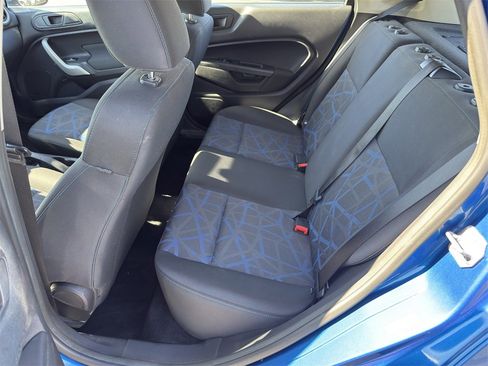 Used 2011 Ford Fiesta SE w/ 202A Rapid Spec Order Code image 12