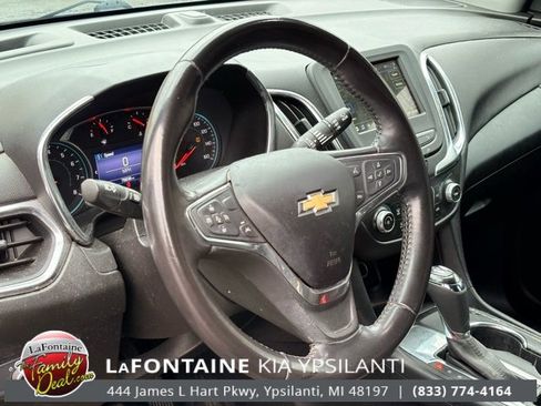 Used 2019 Chevrolet Equinox LT image 11