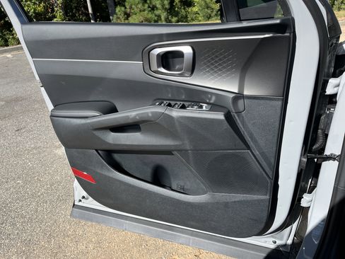 New 2026 Kia Sorento S w/ S Panoramic Sunroof Package image 17