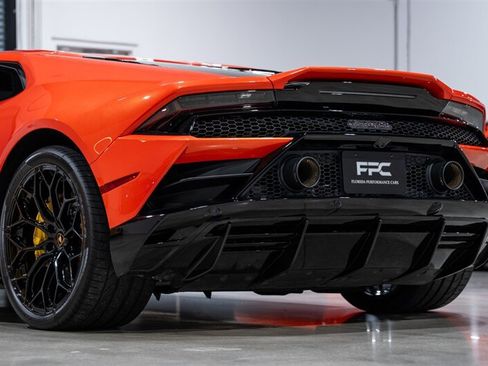 Used 2021 Lamborghini Huracan EVO AWD/4WD image 14