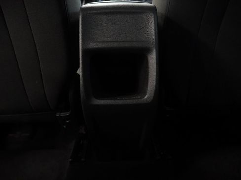 Used 2024 Chevrolet Trax RS FWD image 27