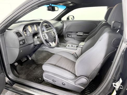 Used 2012 Dodge Challenger R/T RWD image 33