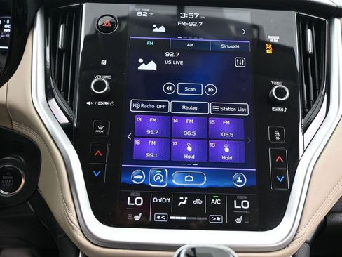 Used 2021 Subaru Outback Premium image 21