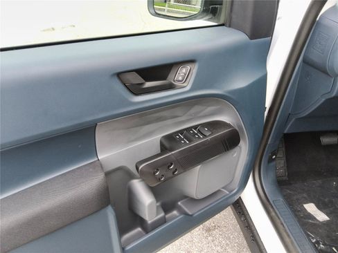 New 2026 Ford Maverick XL FWD image 12