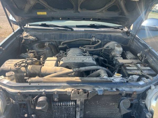 Used 2006 Toyota Tundra SR5 w/ All Weather Guard Pkg AWD/4WD image 5
