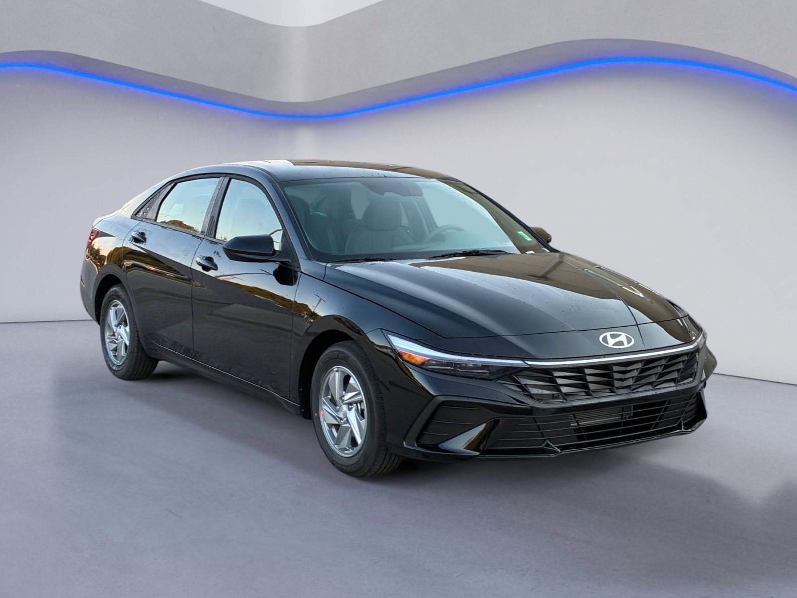 New 2026 Hyundai Elantra SE FWD image 5