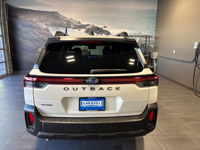 Used 2026 Subaru Outback Premium AWD/4WD image 32