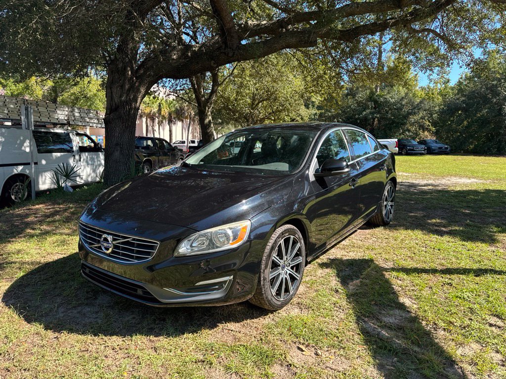 Used 2017 Volvo S60 T5 Inscription FWD image 3